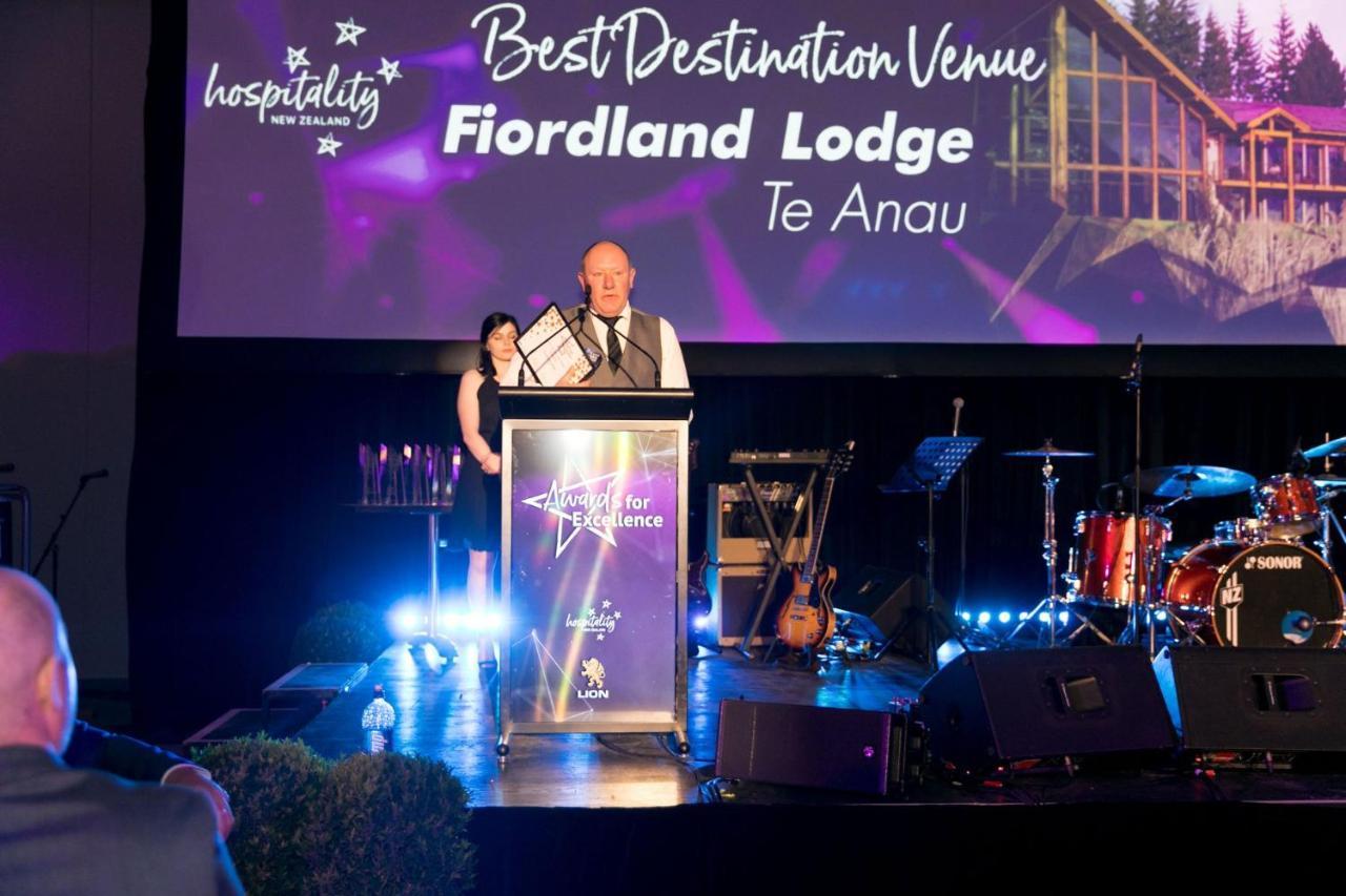 Fiordland Lodge Те-Анау Экстерьер фото