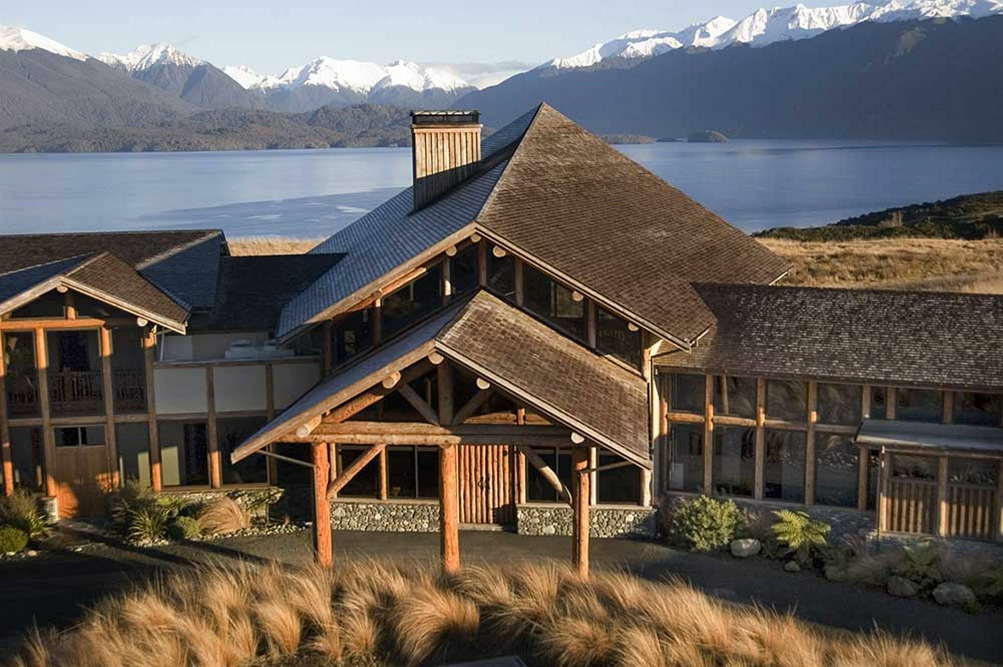 Fiordland Lodge Те-Анау Экстерьер фото