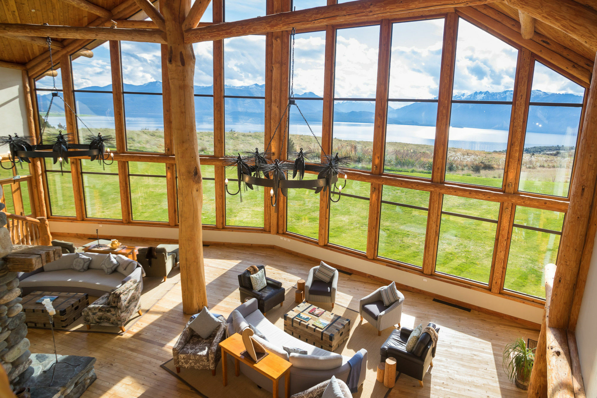 Fiordland Lodge Те-Анау Экстерьер фото