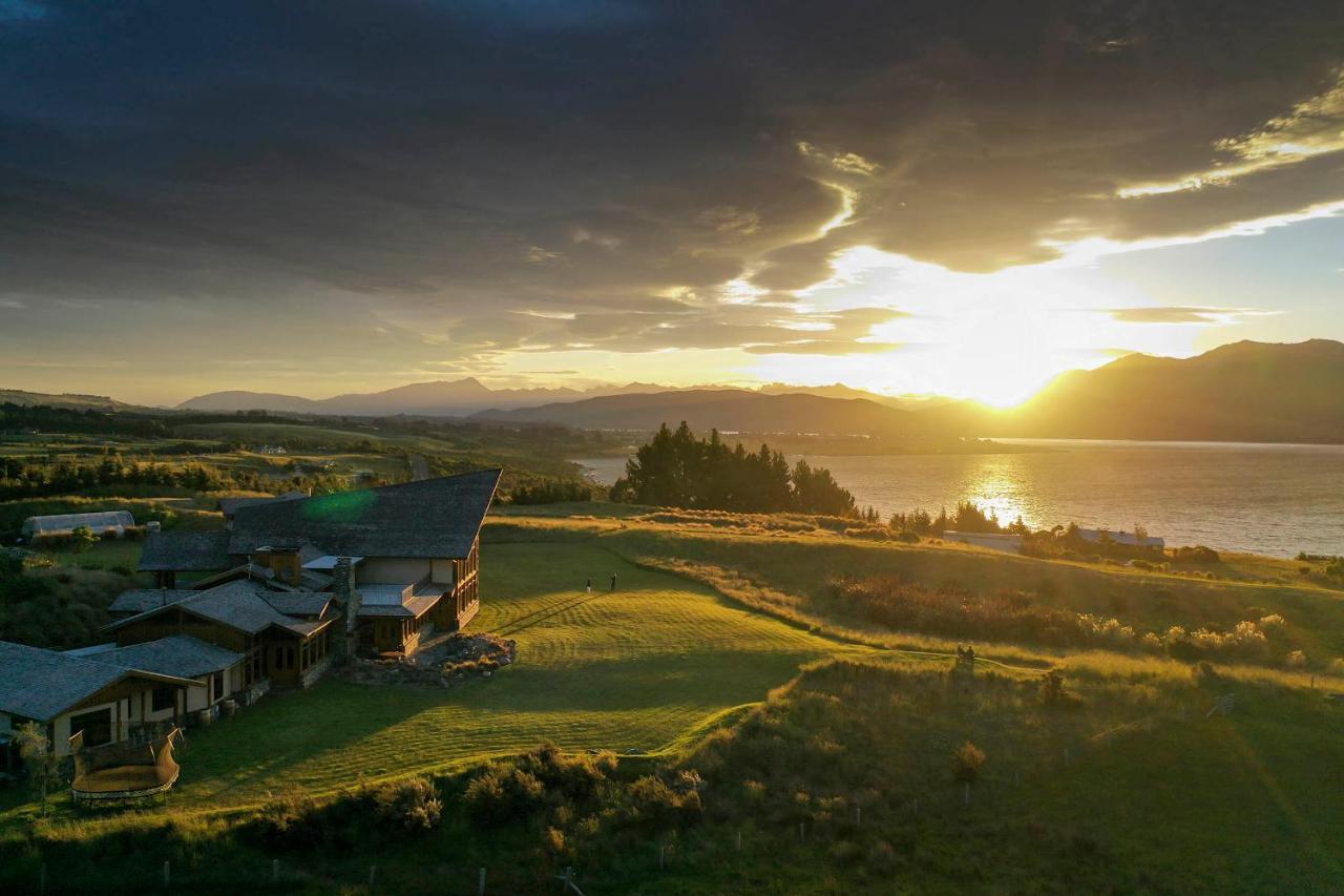 Fiordland Lodge Те-Анау Экстерьер фото