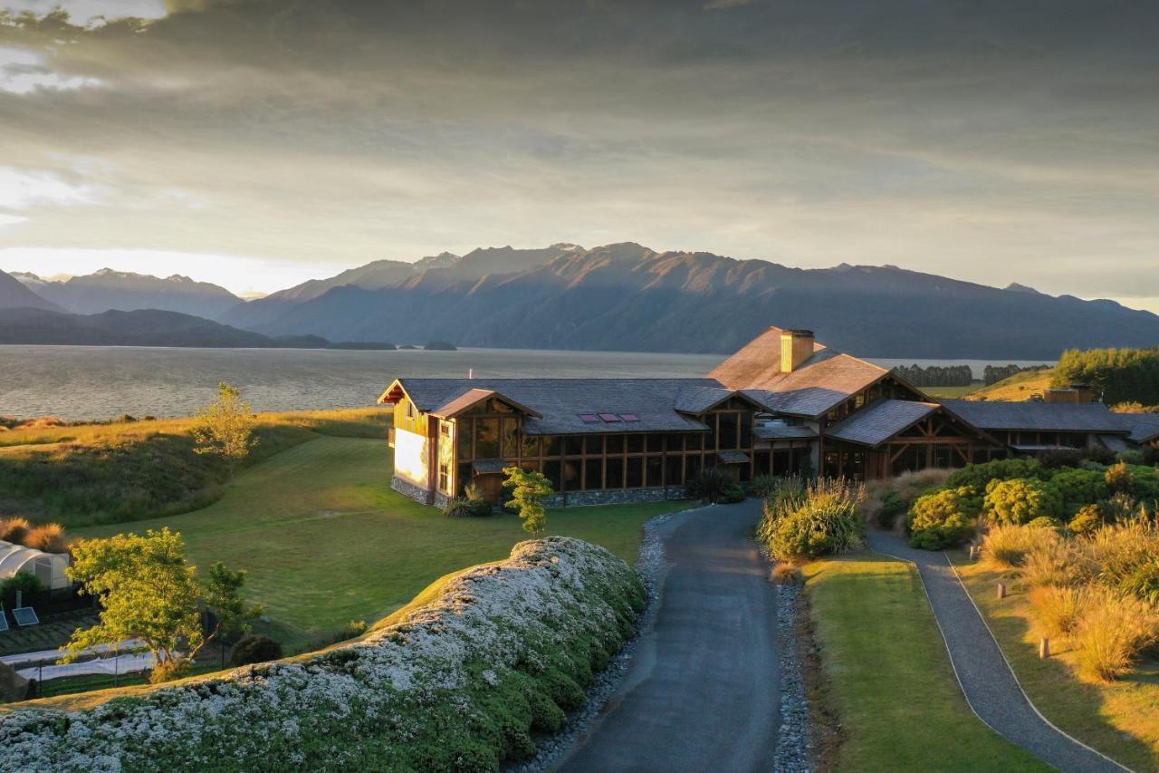 Fiordland Lodge Те-Анау Экстерьер фото